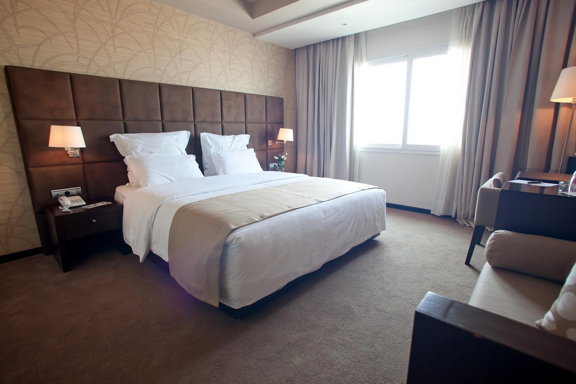 Villa Blanca Urban Hotel คาซาบลังกา ภายนอก รูปภาพ