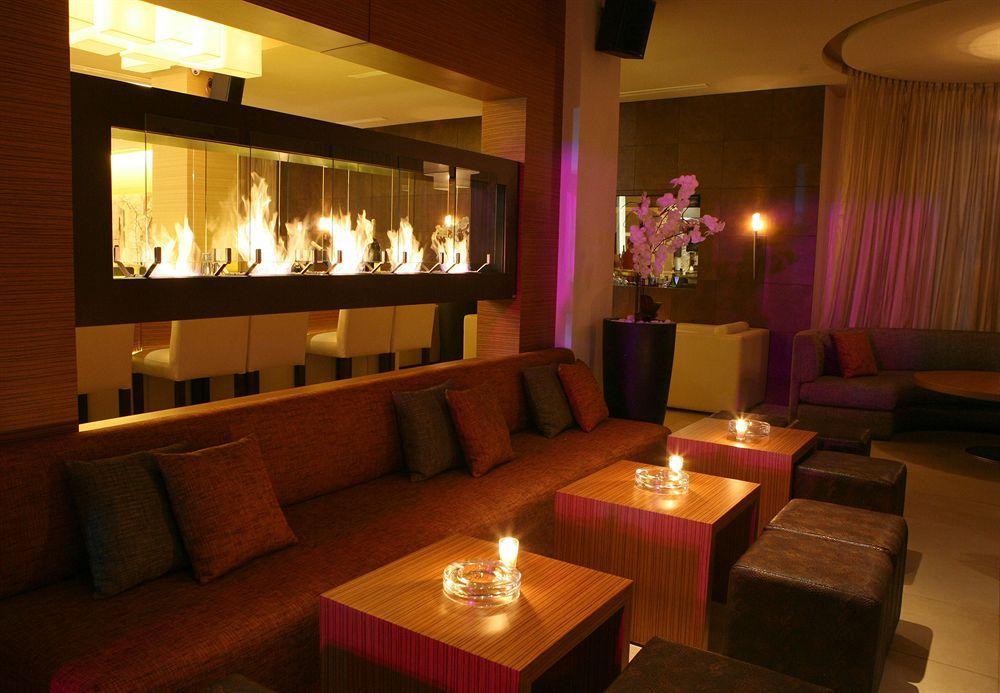 Villa Blanca Urban Hotel คาซาบลังกา ภายนอก รูปภาพ