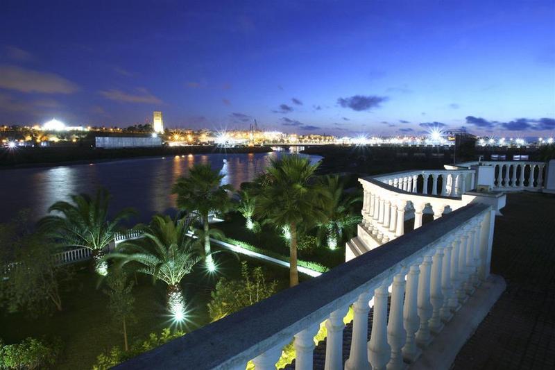Villa Blanca Urban Hotel คาซาบลังกา ภายนอก รูปภาพ