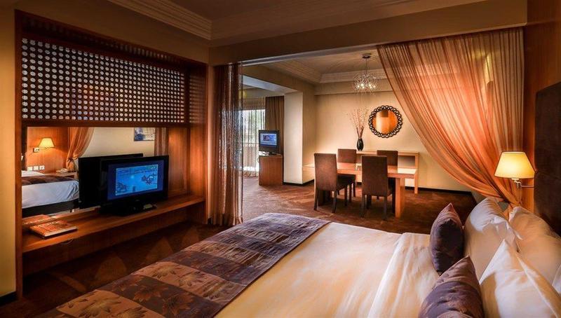 Villa Blanca Urban Hotel คาซาบลังกา ภายนอก รูปภาพ