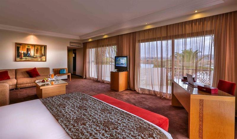 Villa Blanca Urban Hotel คาซาบลังกา ภายนอก รูปภาพ